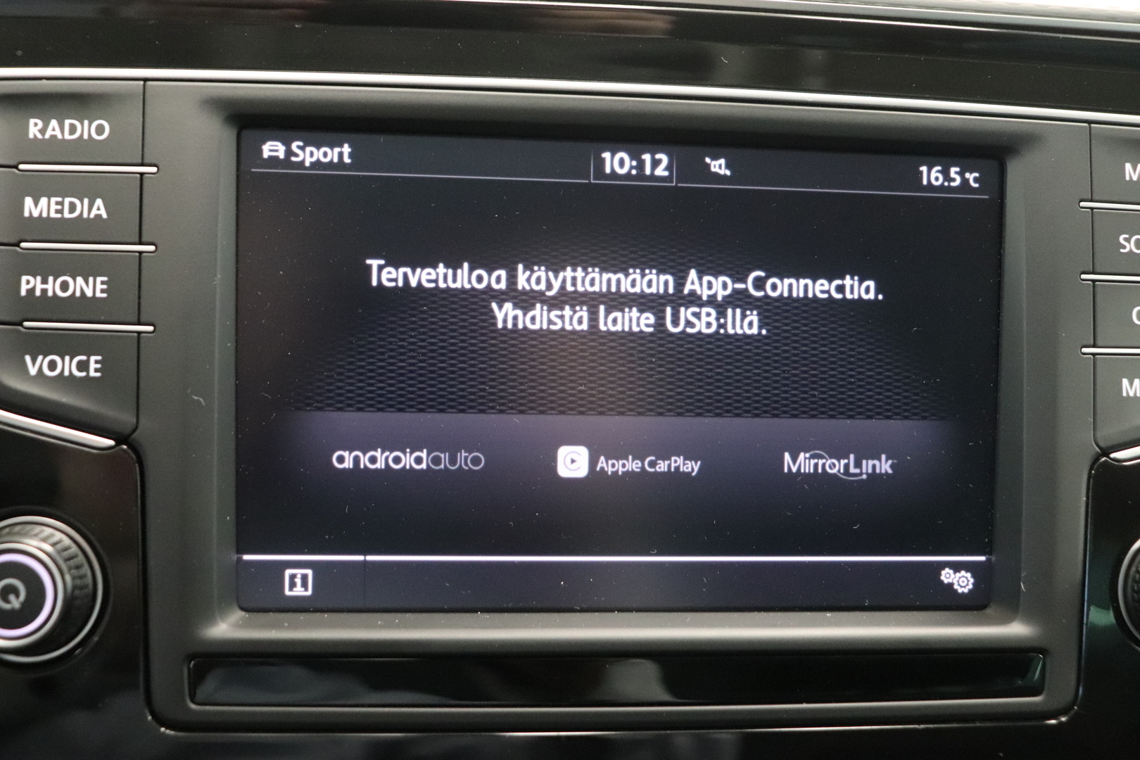 VOLKSWAGEN PASSAT 2017