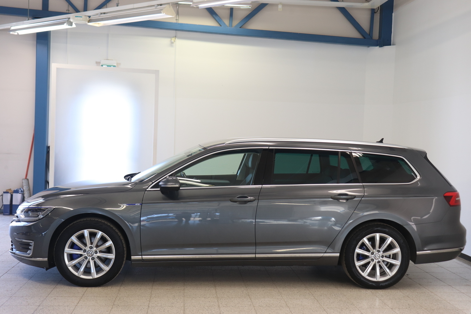 VOLKSWAGEN PASSAT 2017