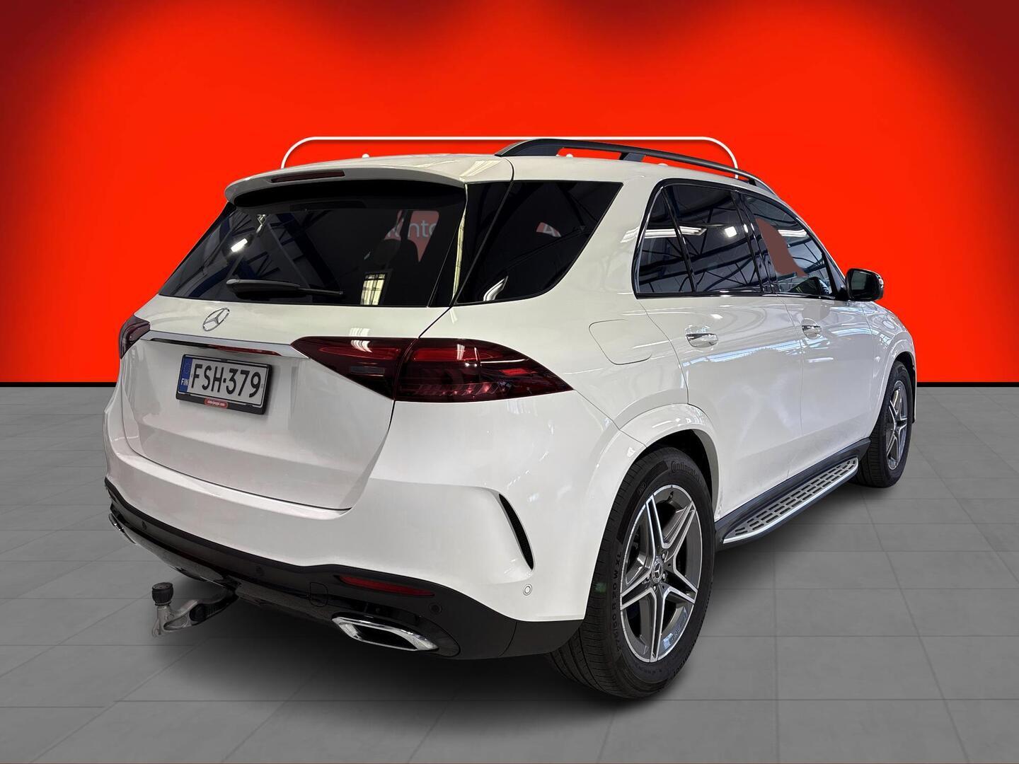 MERCEDES-BENZ GLE 2024