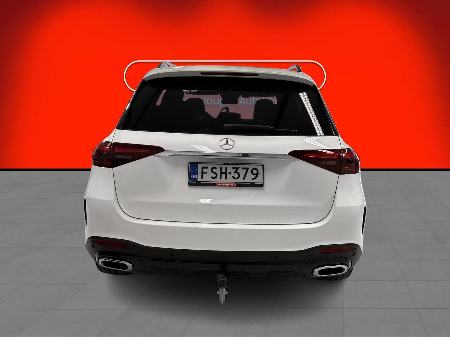 MERCEDES-BENZ GLE 2024