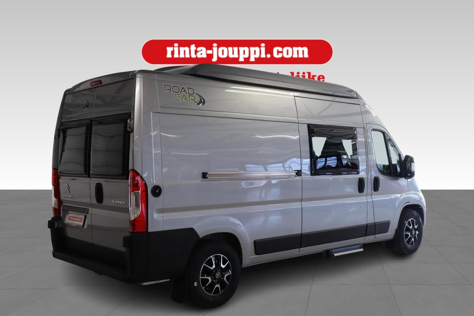 ROADCAR VAN R 600 2024
