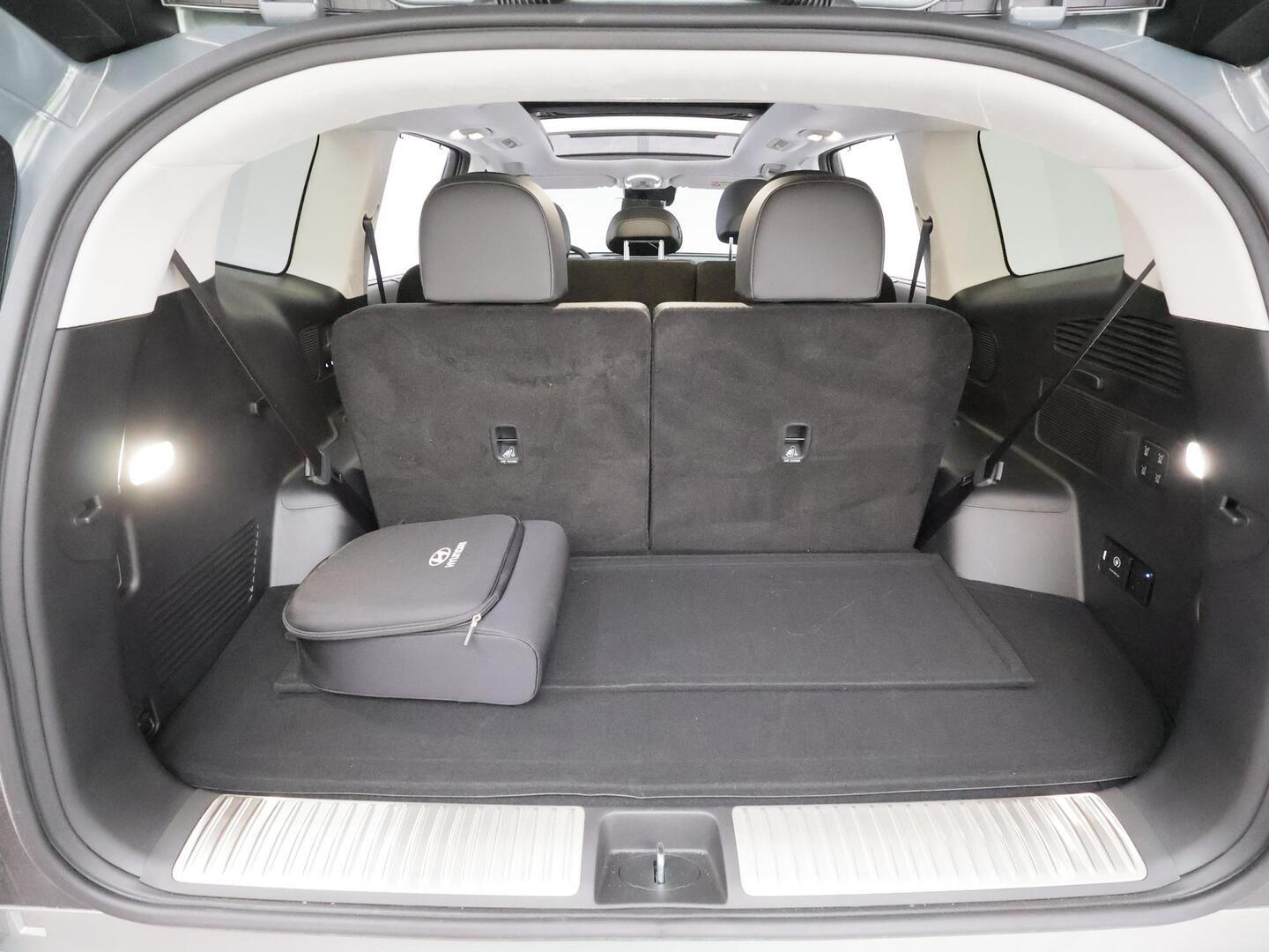 HYUNDAI IONIQ 9 2026