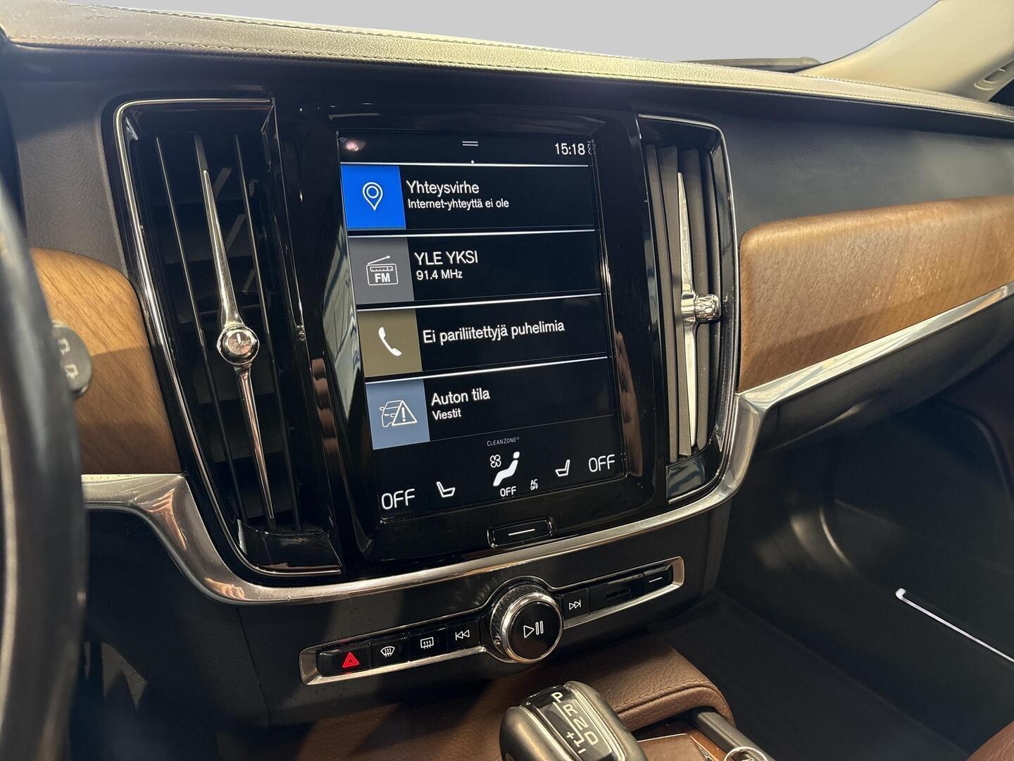 VOLVO V90 2019