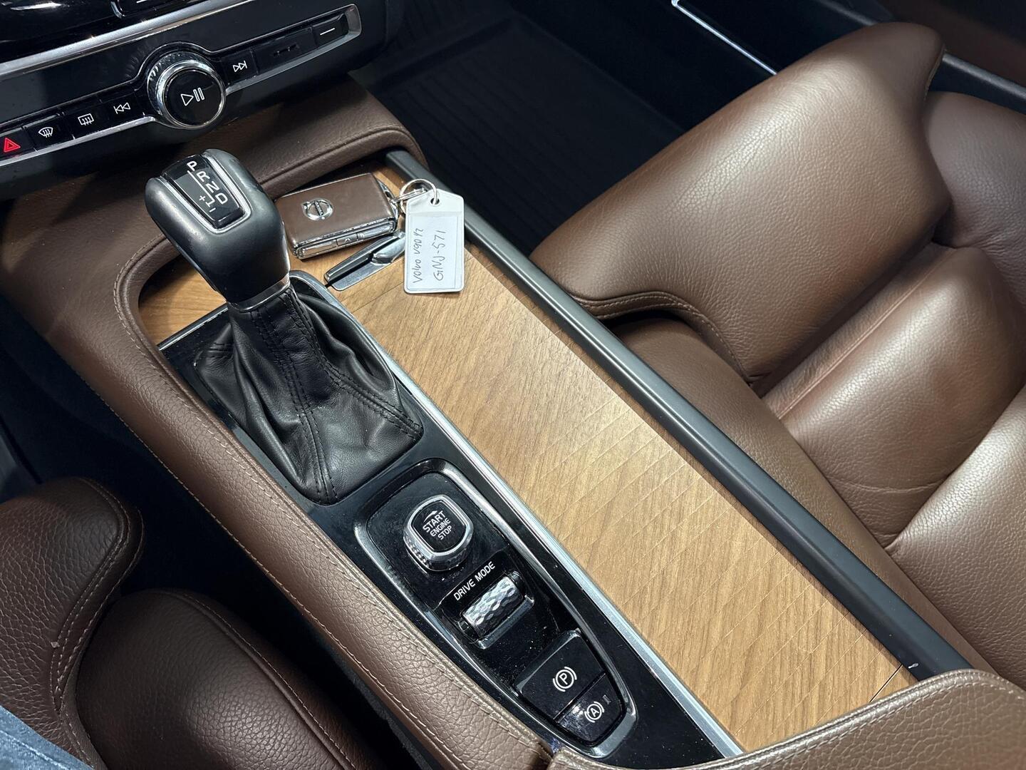 VOLVO V90 2019