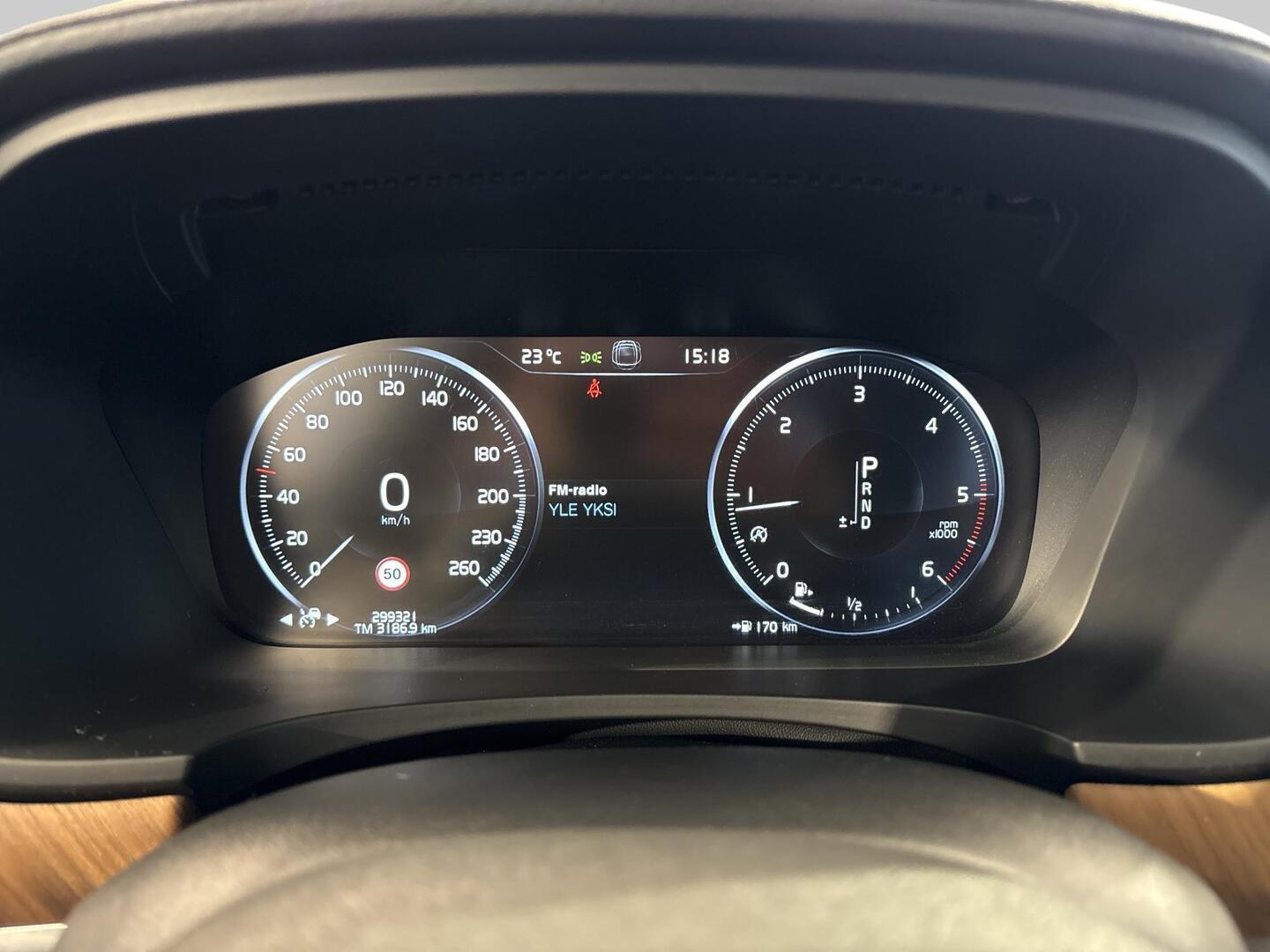 VOLVO V90 2019