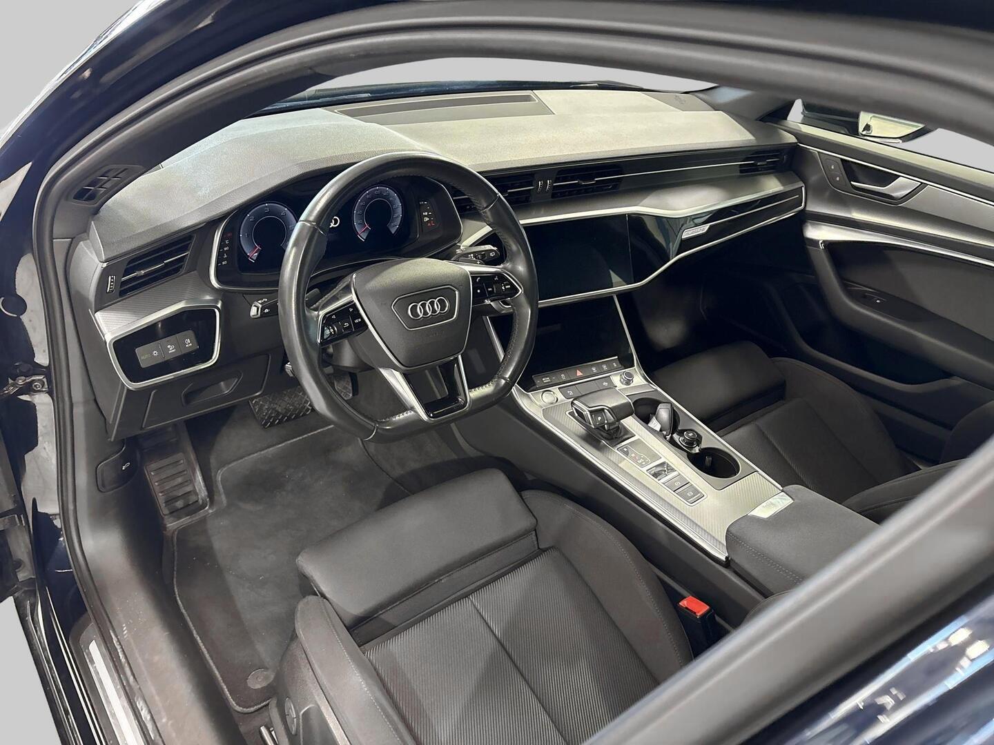 AUDI A6 2019