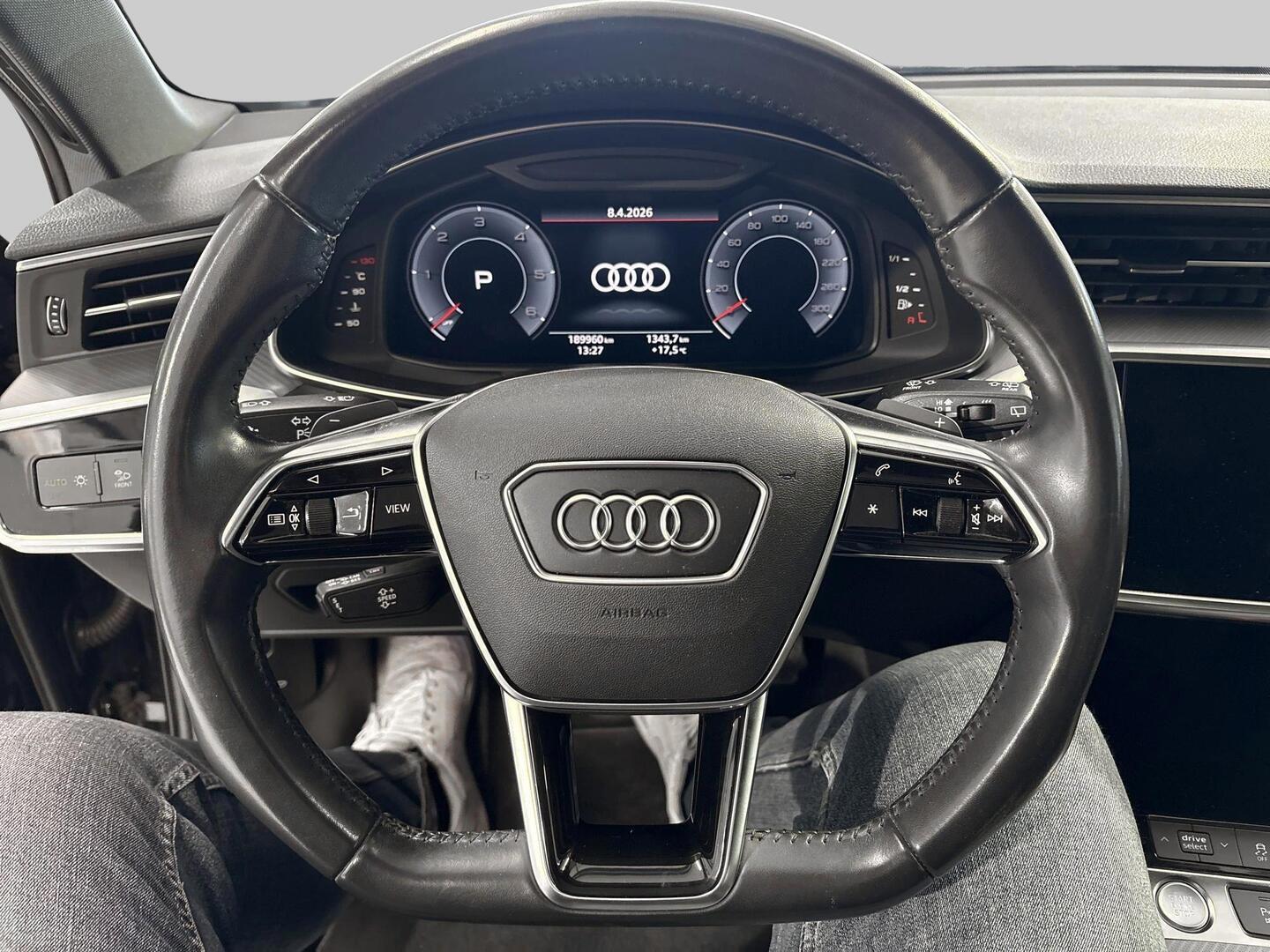 AUDI A6 2019