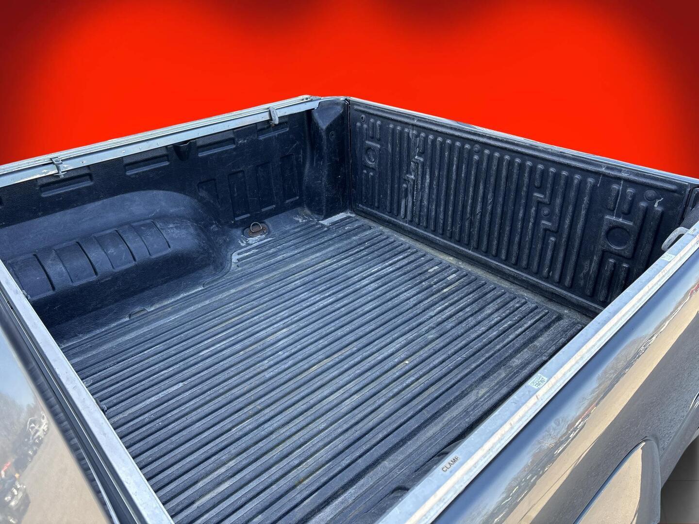 VOLKSWAGEN Amarok 2012