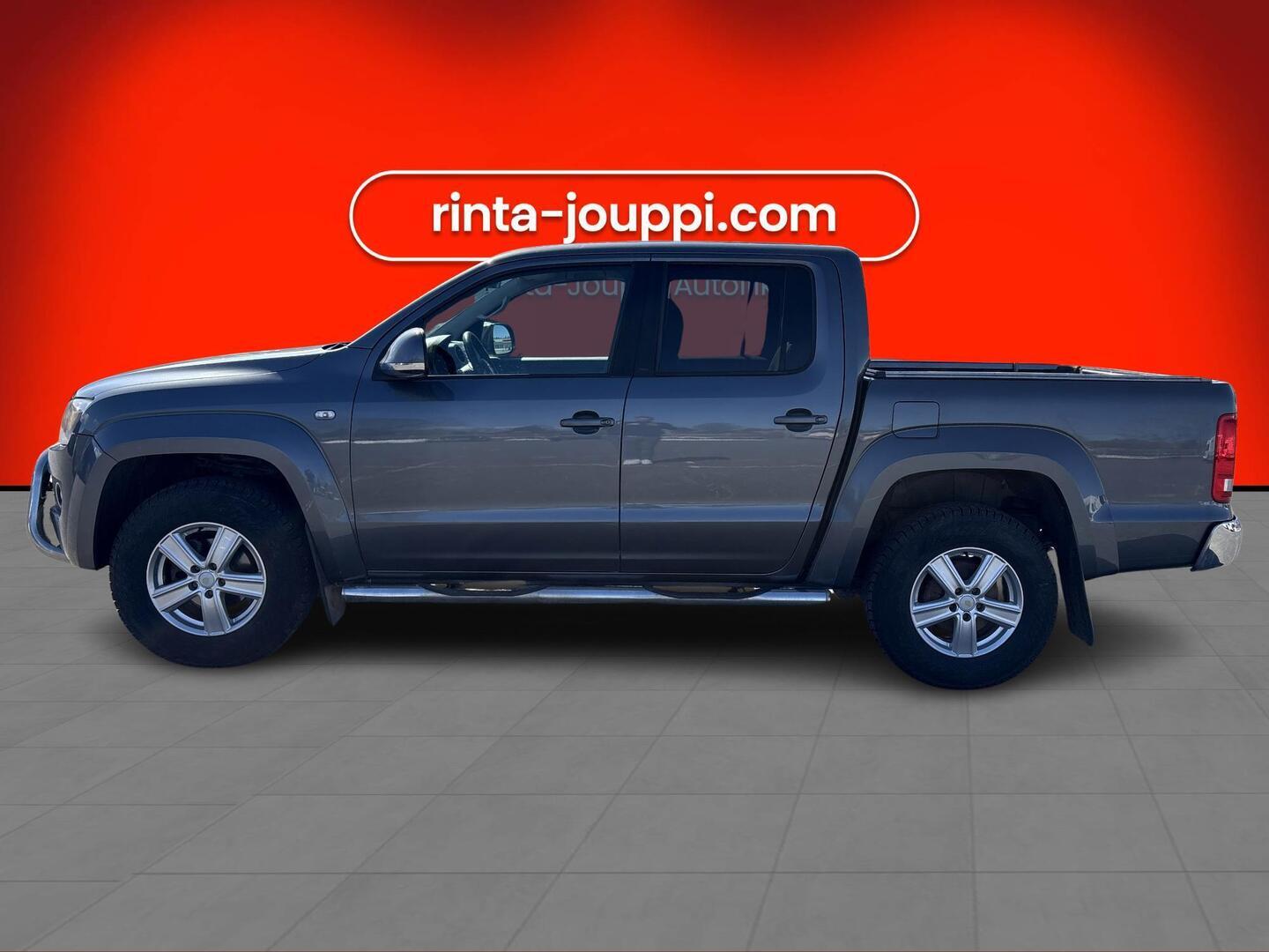 VOLKSWAGEN Amarok 2012