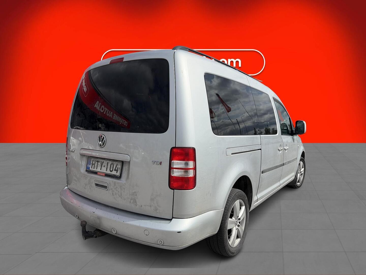 VOLKSWAGEN Caddy Maxi 2010