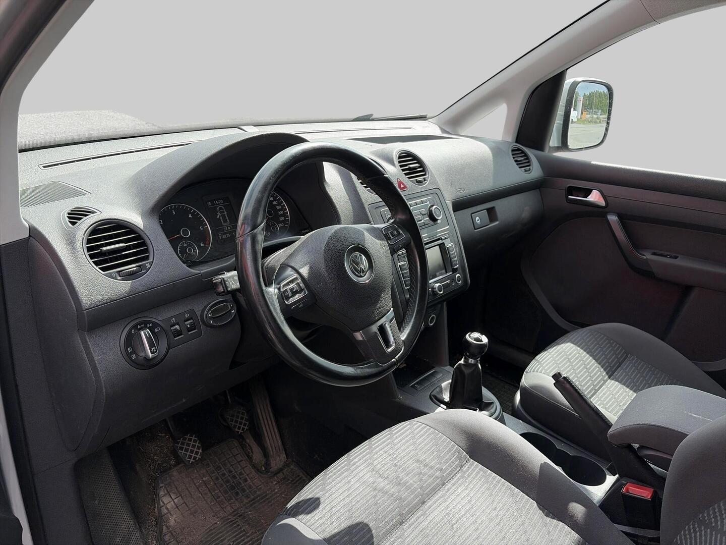 VOLKSWAGEN Caddy Maxi 2010