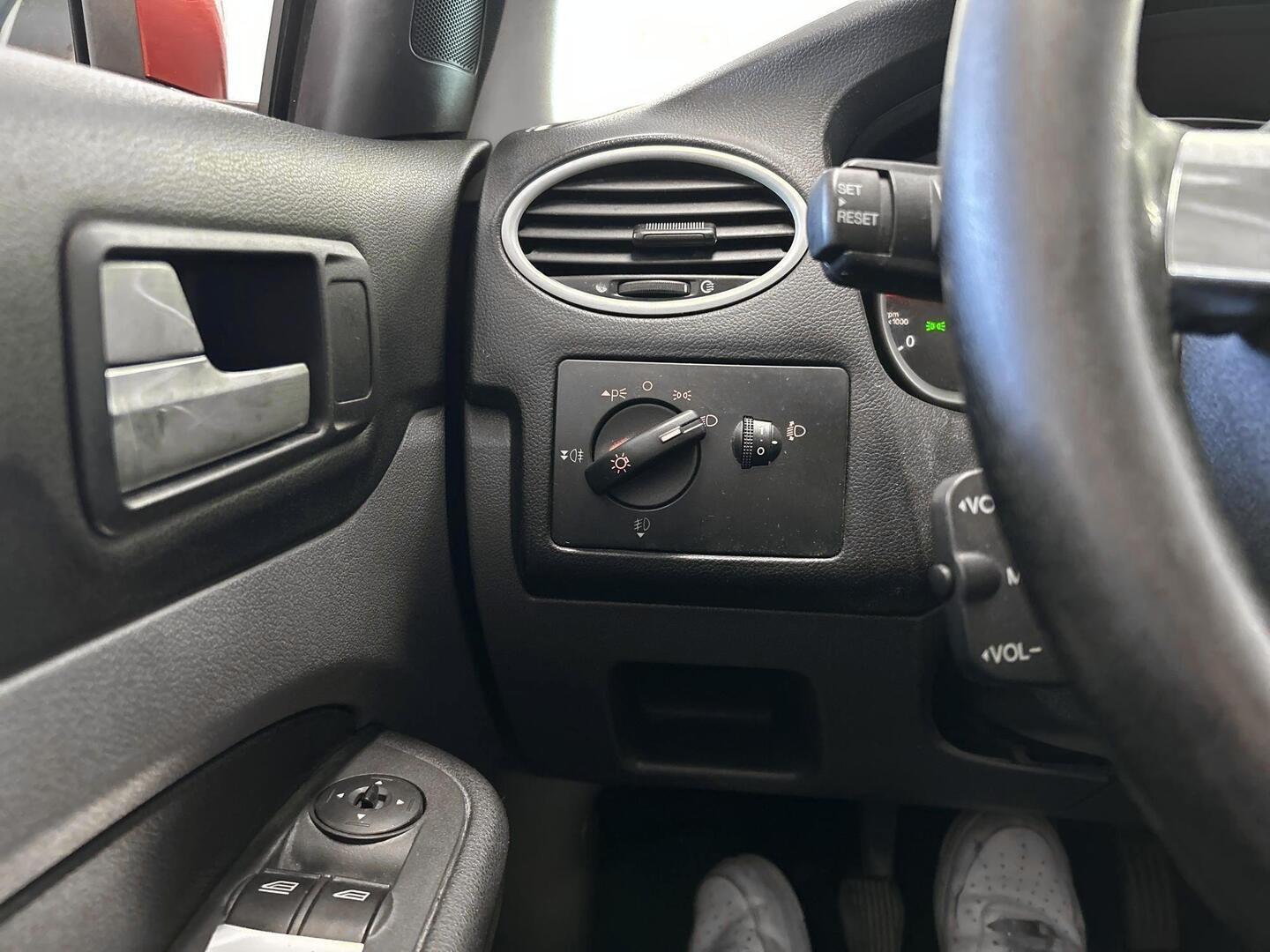 FORD Focus 2008