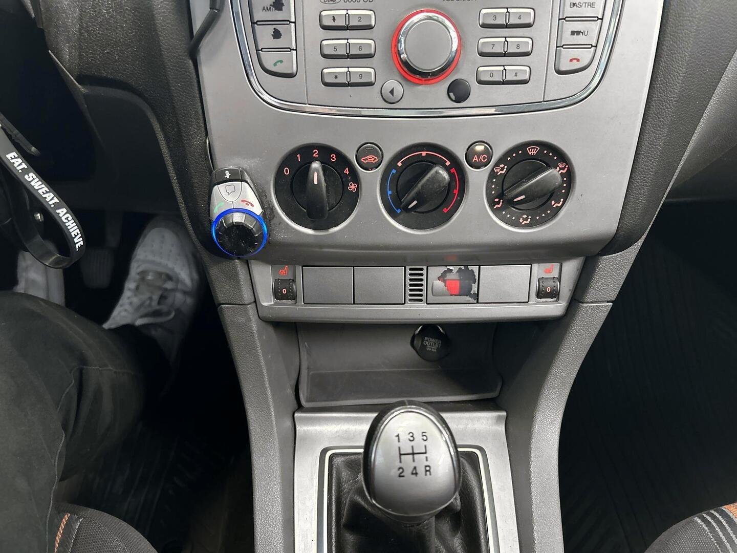 FORD Focus 2008