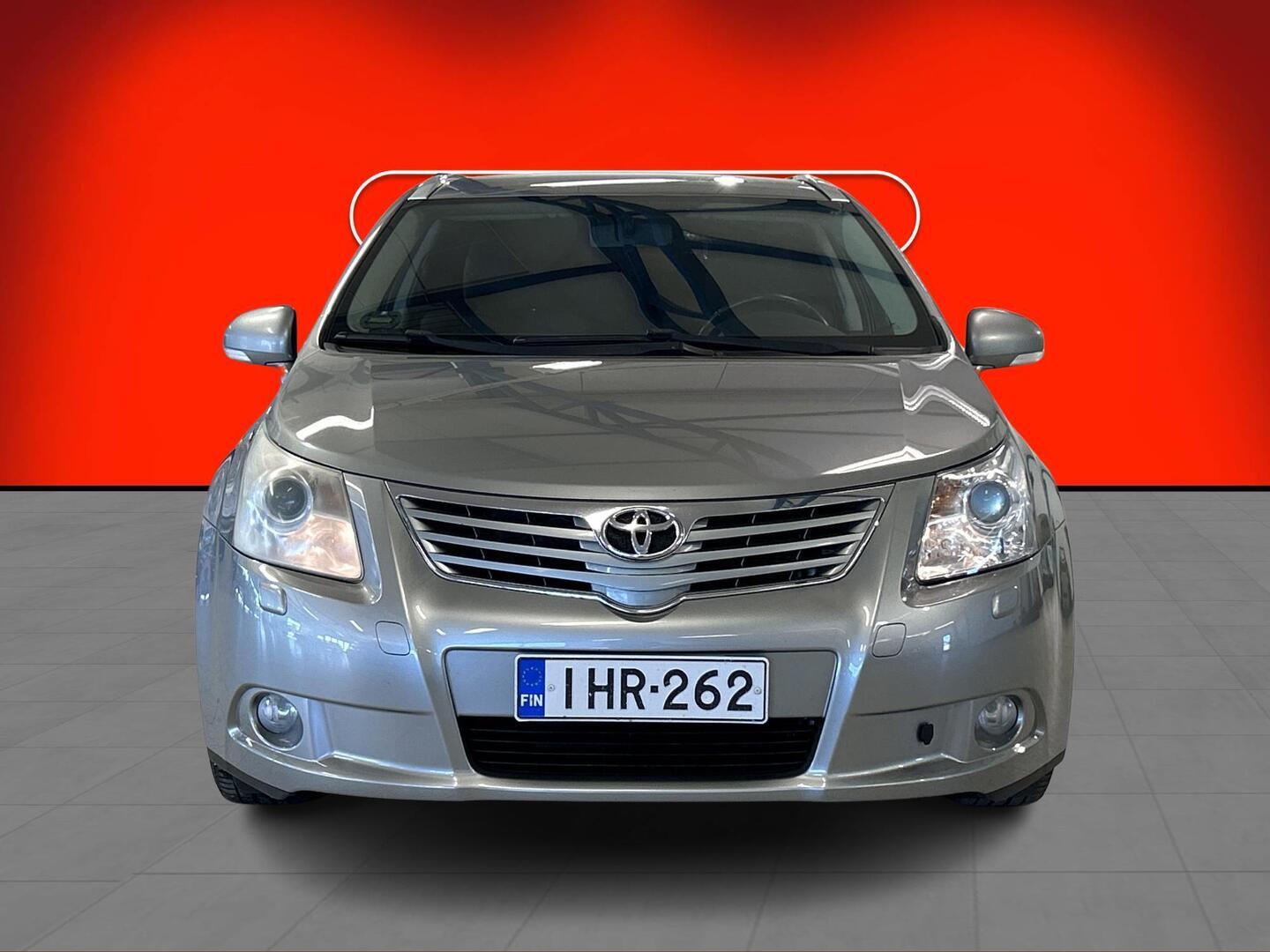 TOYOTA Avensis 2009
