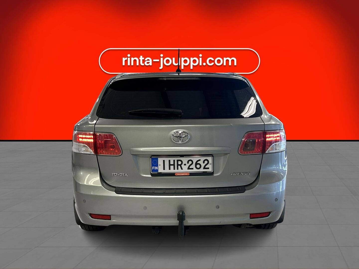 TOYOTA Avensis 2009