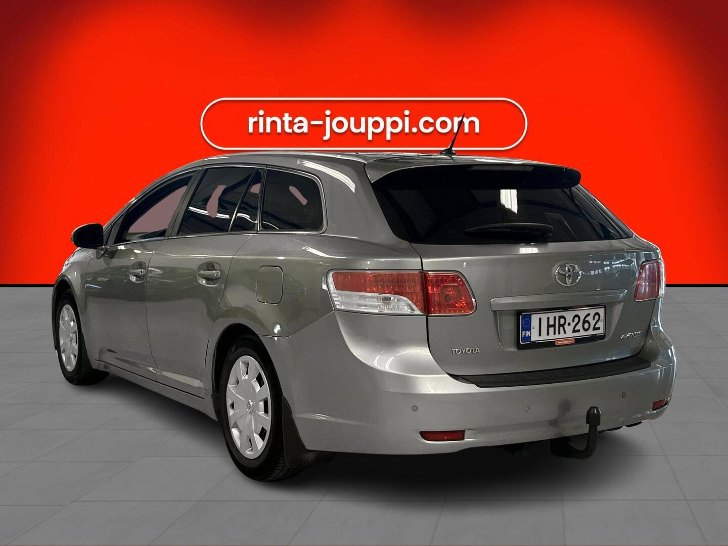 TOYOTA Avensis 2009