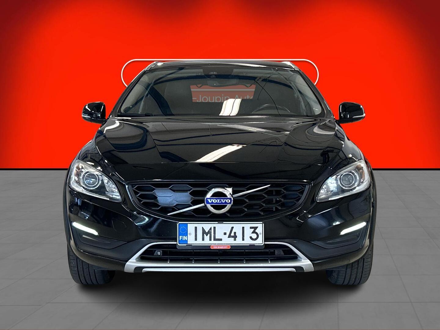VOLVO V60 Cross Country 2016
