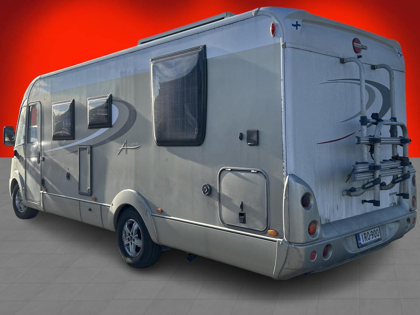 BÜRSTNER AVIANO I727 2010