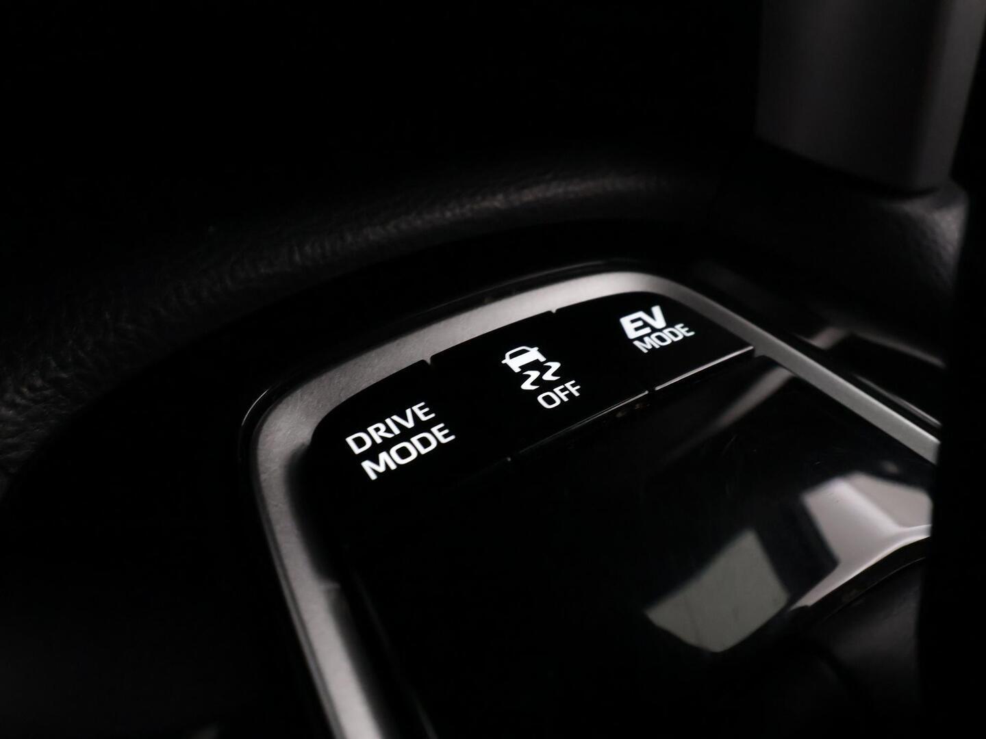 TOYOTA COROLLA CROSS 2025