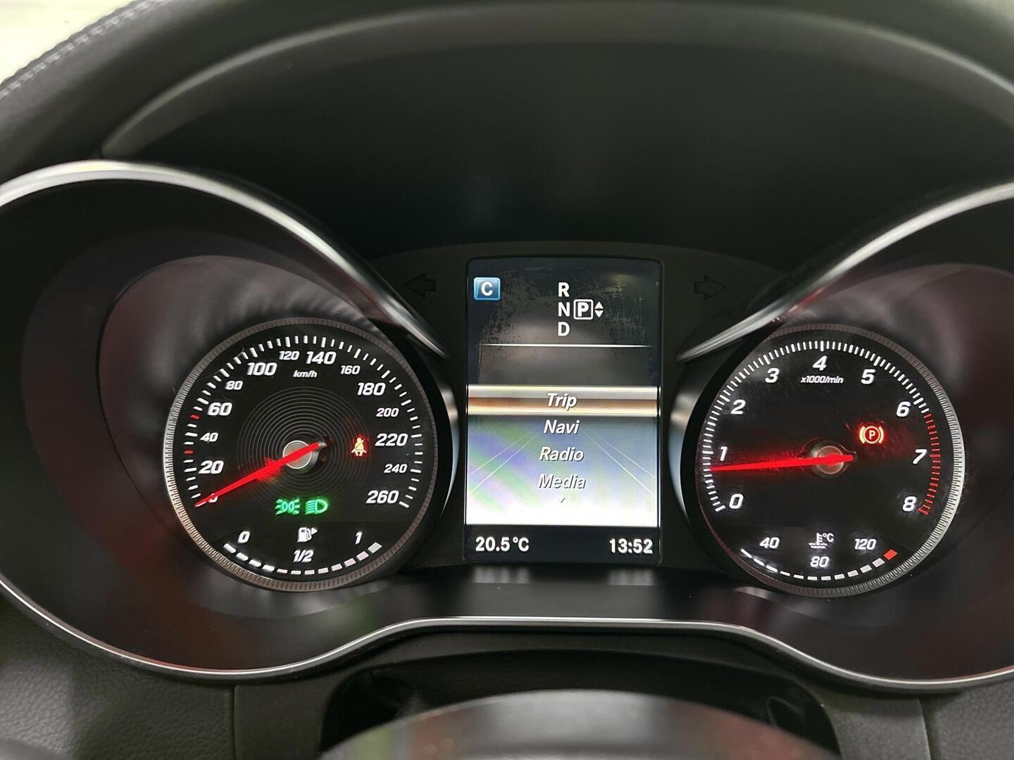 MERCEDES-BENZ C 2015