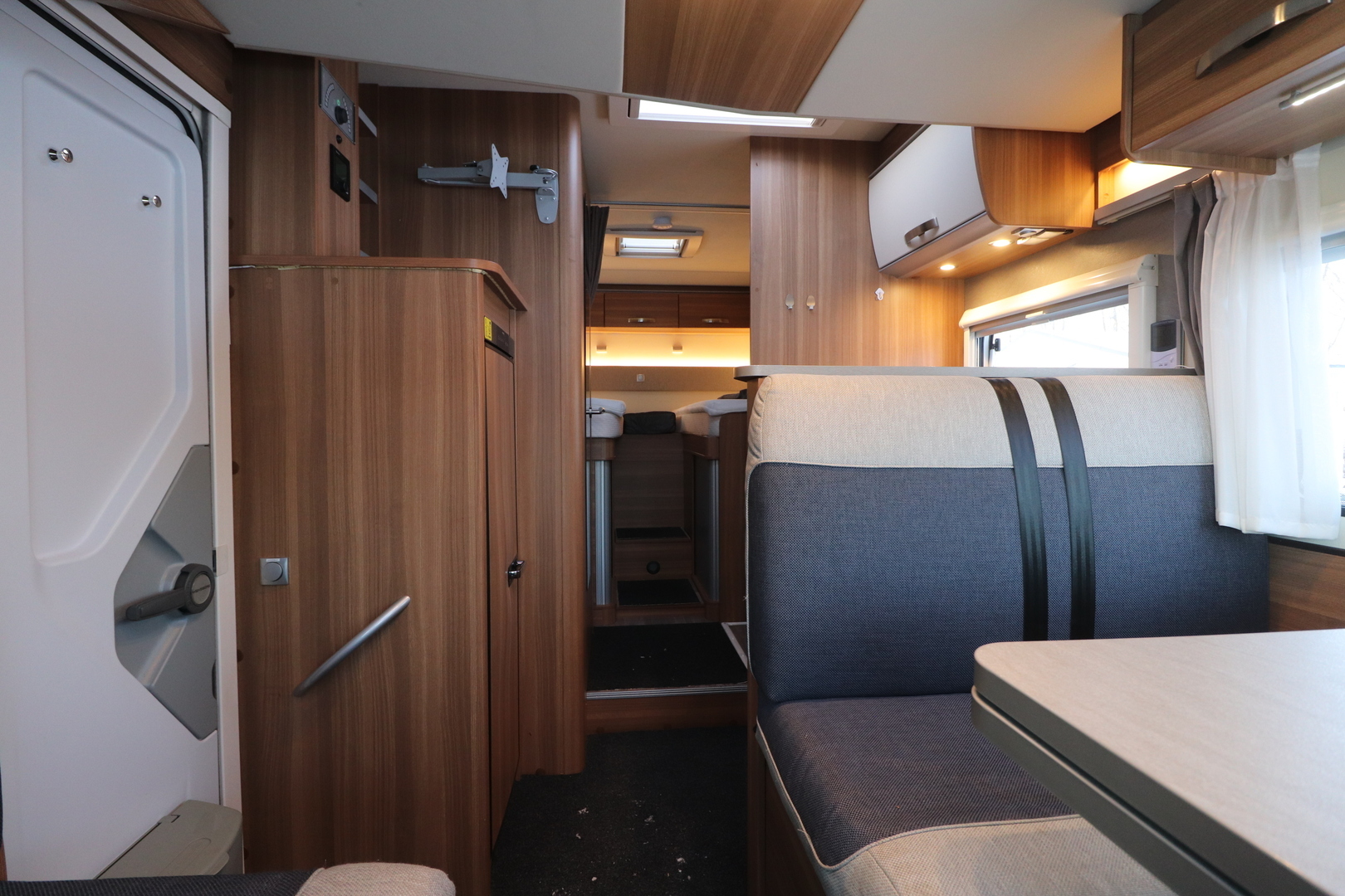 WEINSBERG CARASUITE 700 ME 2018