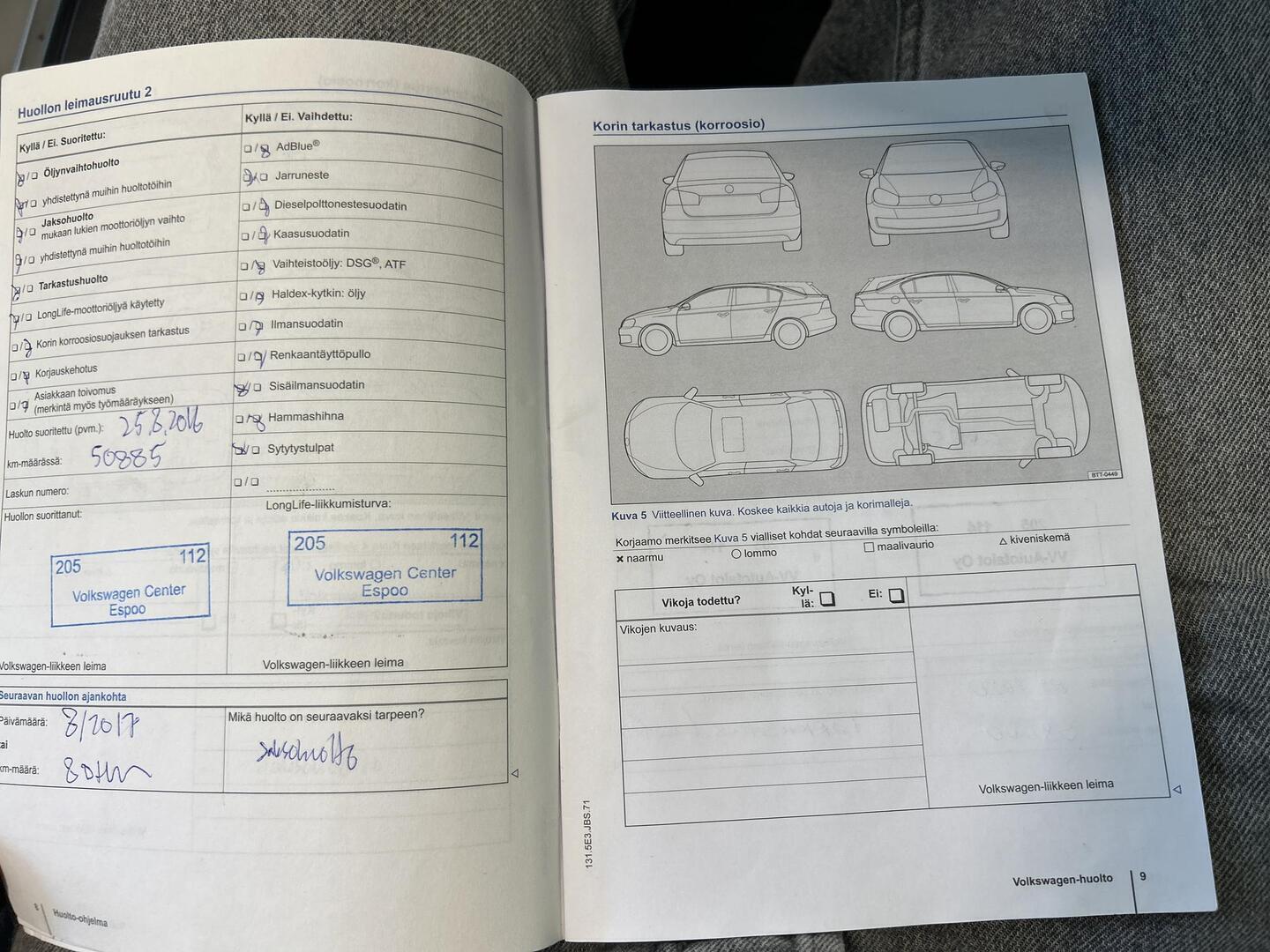 VOLKSWAGEN Golf 2012