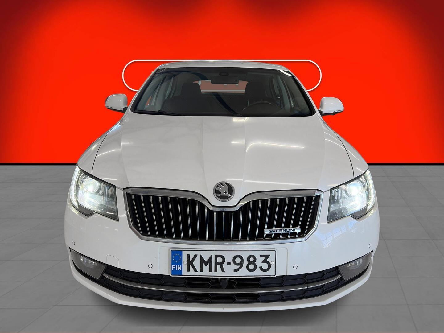 SKODA Superb 2014