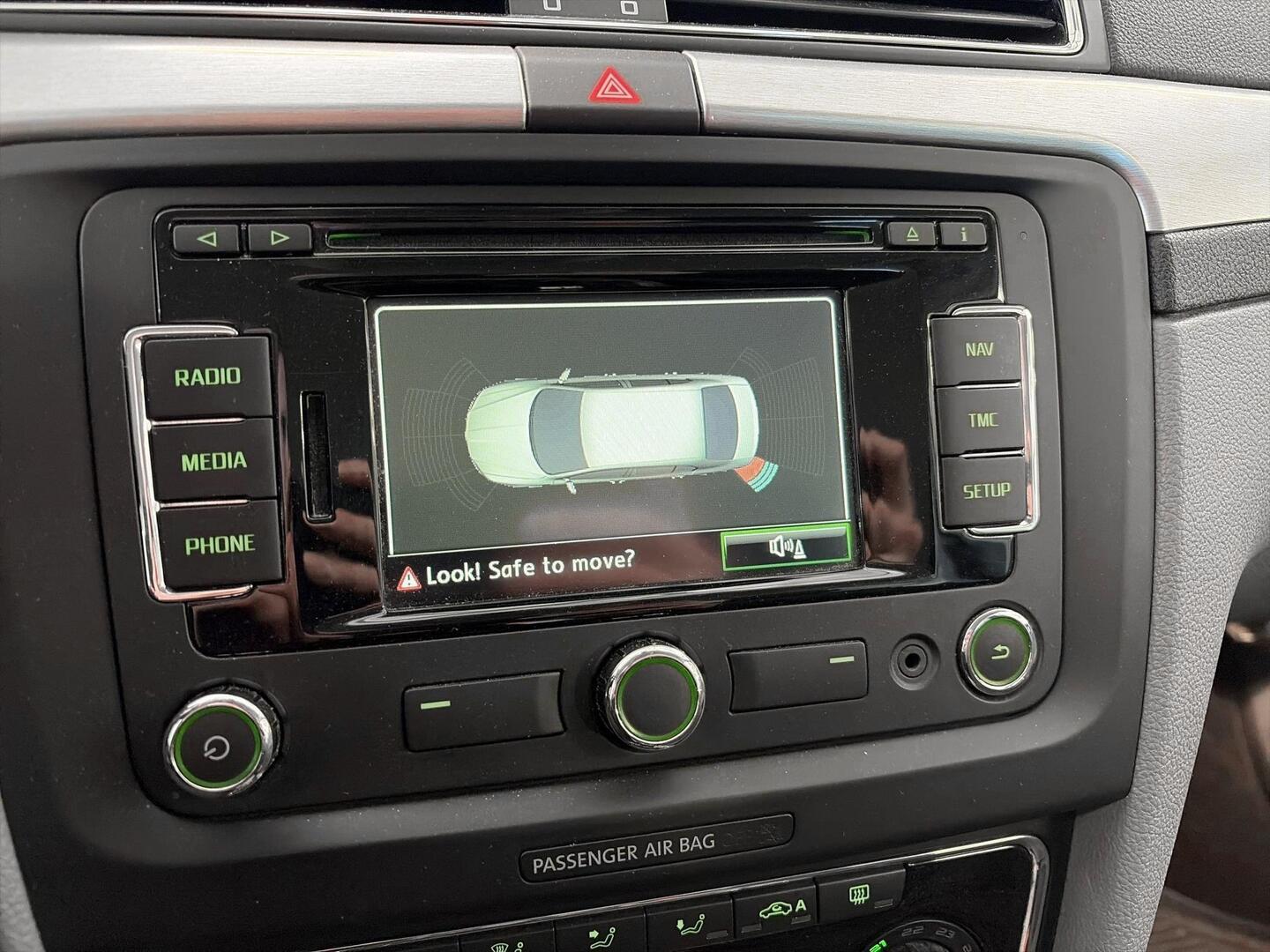 SKODA Superb 2014