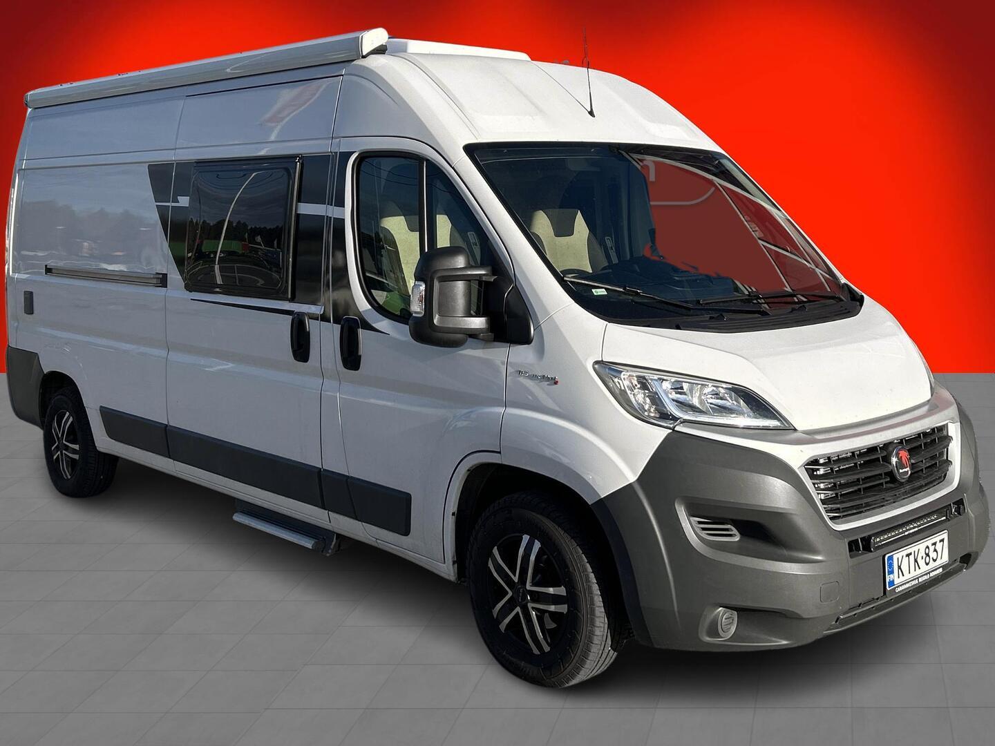 SUNLIGHT CLIFF 600 2019