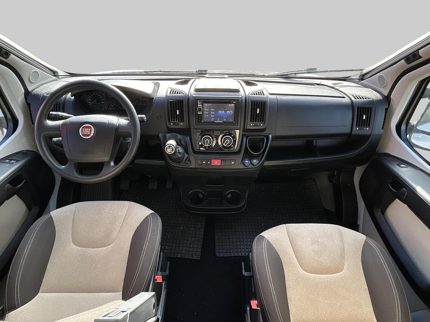 SUNLIGHT CLIFF 600 2019