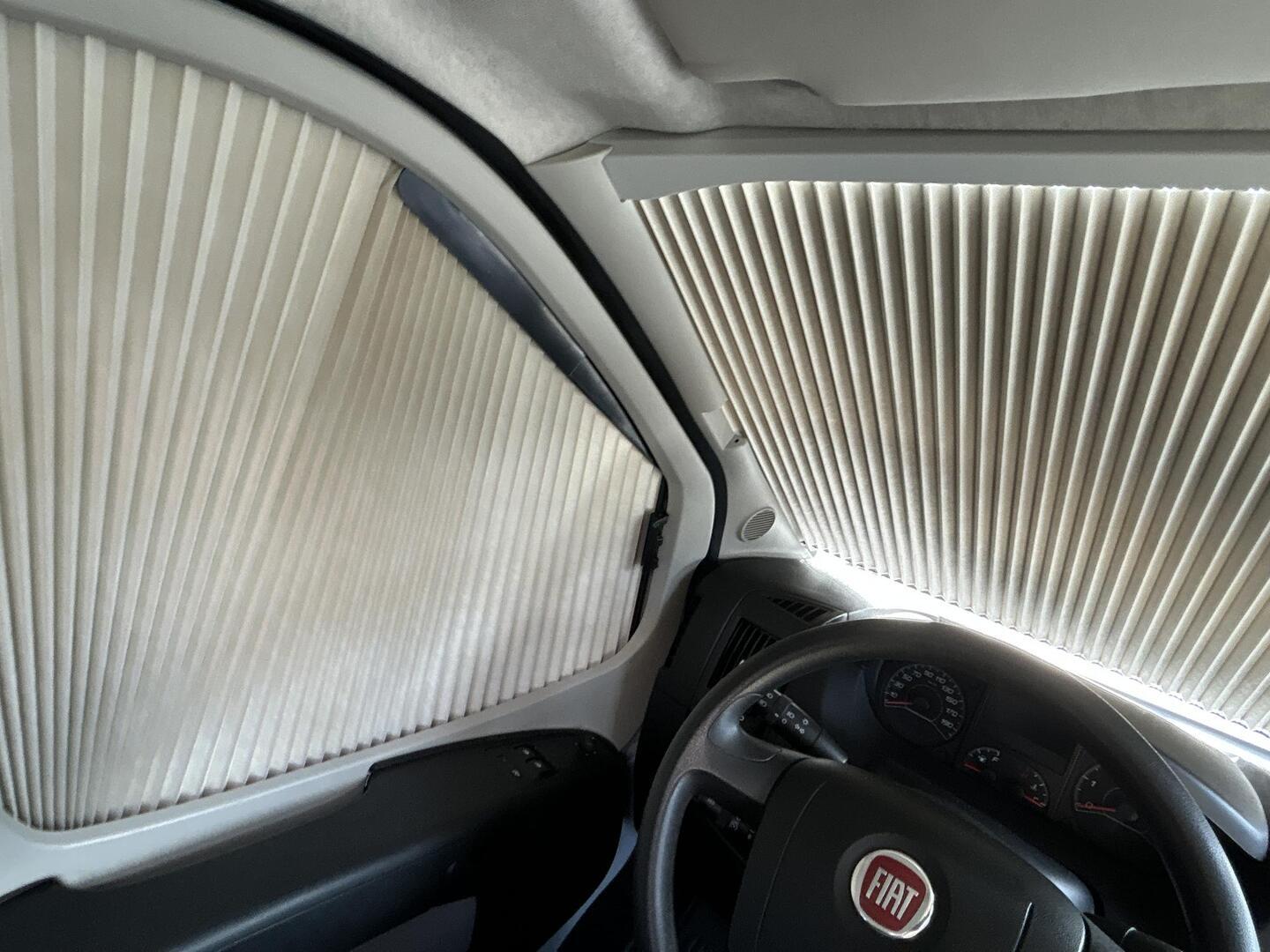 SUNLIGHT CLIFF 600 2019