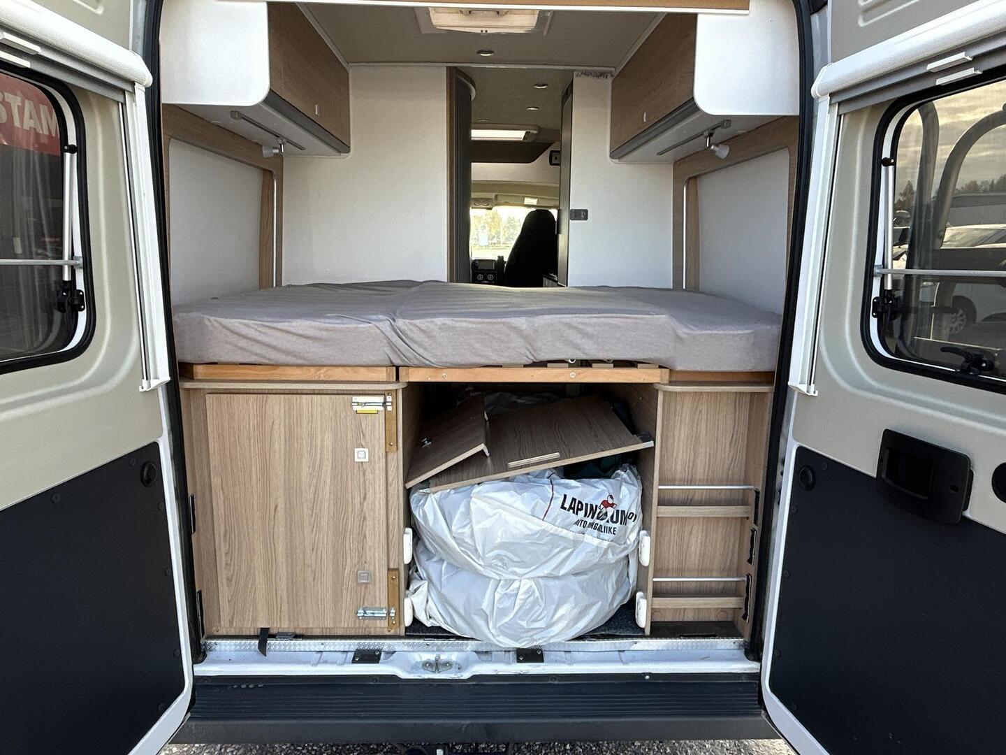 SUNLIGHT CLIFF 600 2019