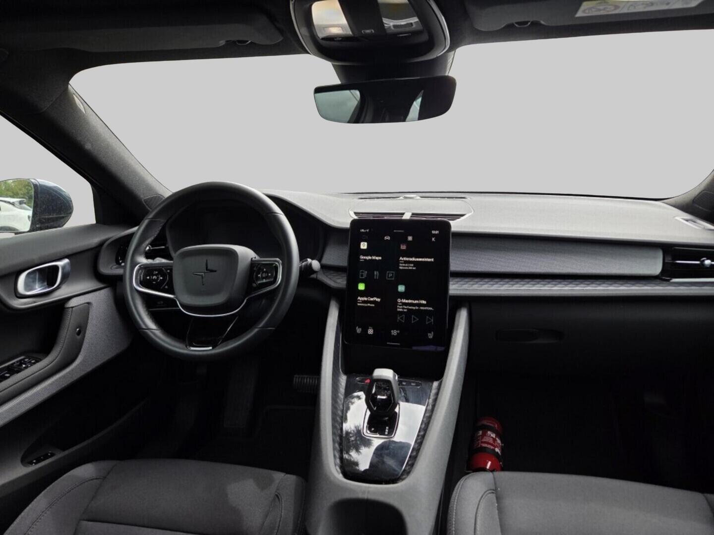 POLESTAR 2 2024