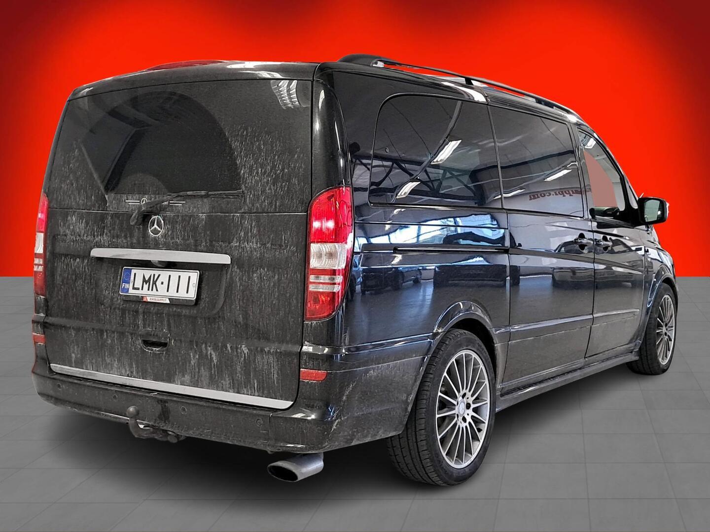 MERCEDES-BENZ Viano 2011