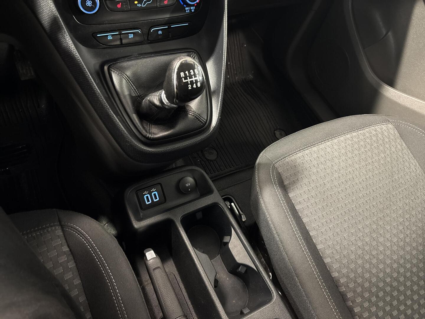 FORD Transit Connect 2021