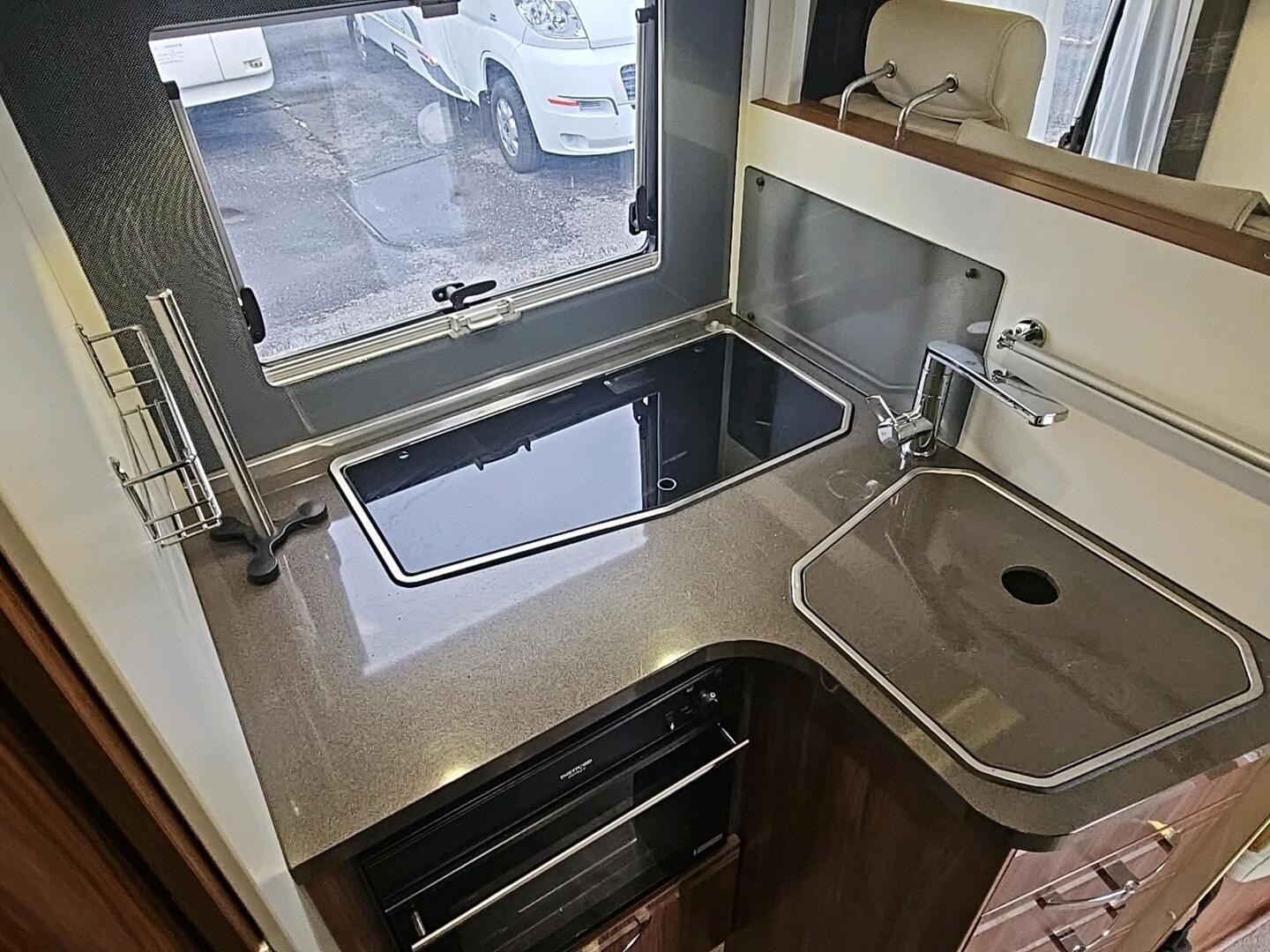 ADRIA Coral S 690SC 2014
