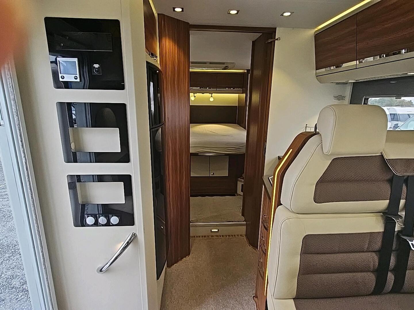 ADRIA Coral S 690SC 2014