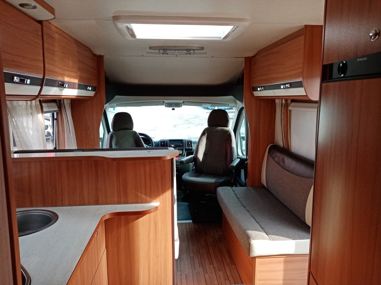 WEINSBERG TI 650 MFH 2013