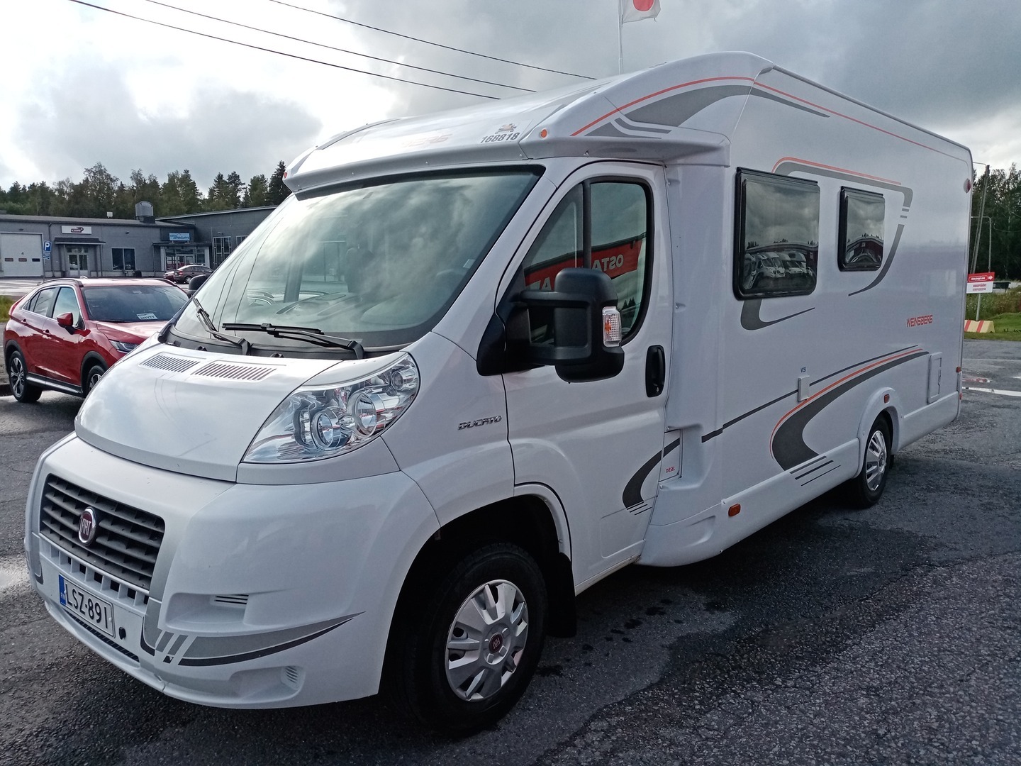 WEINSBERG TI 650 MFH 2013