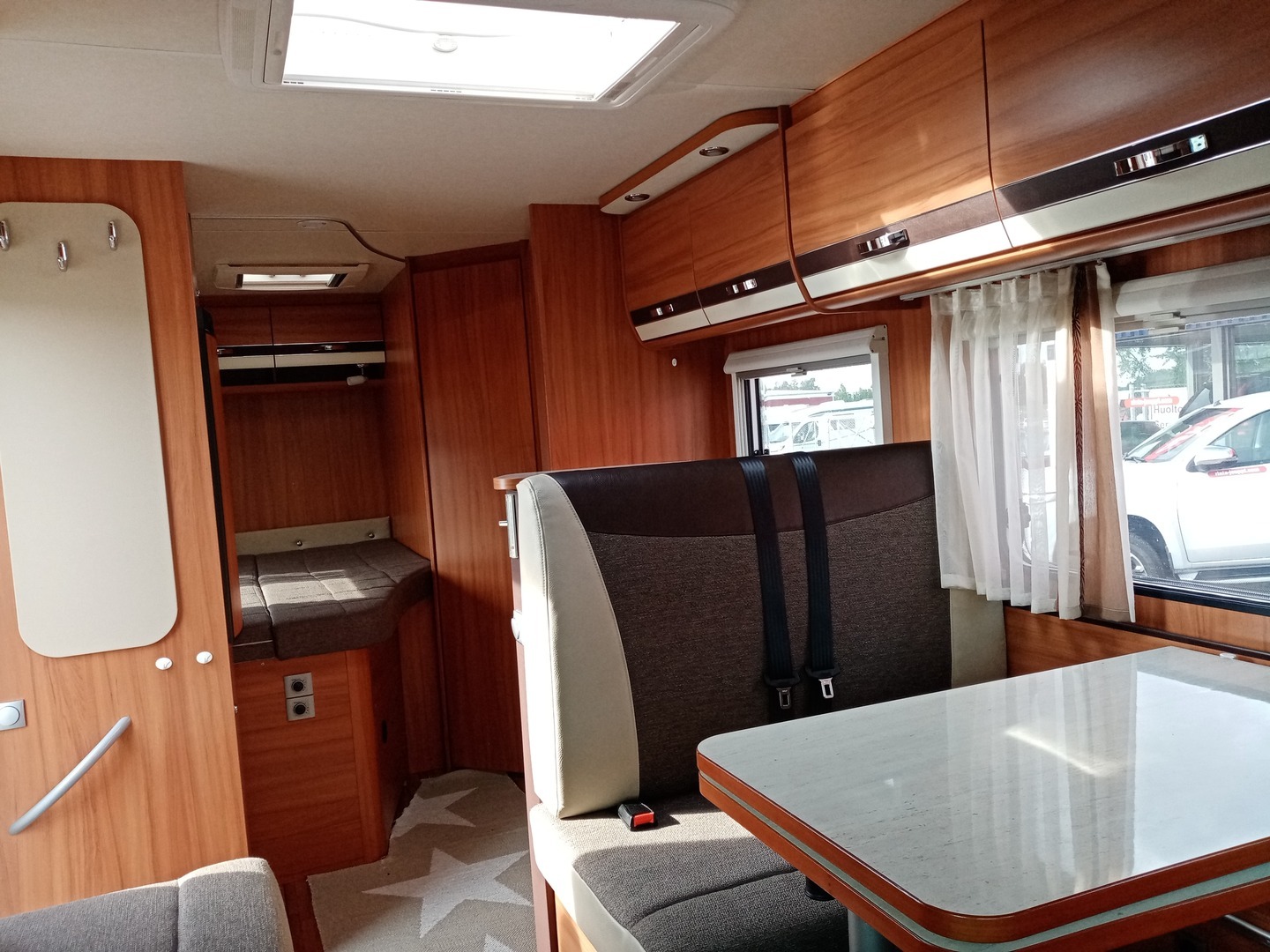 WEINSBERG TI 650 MFH 2013