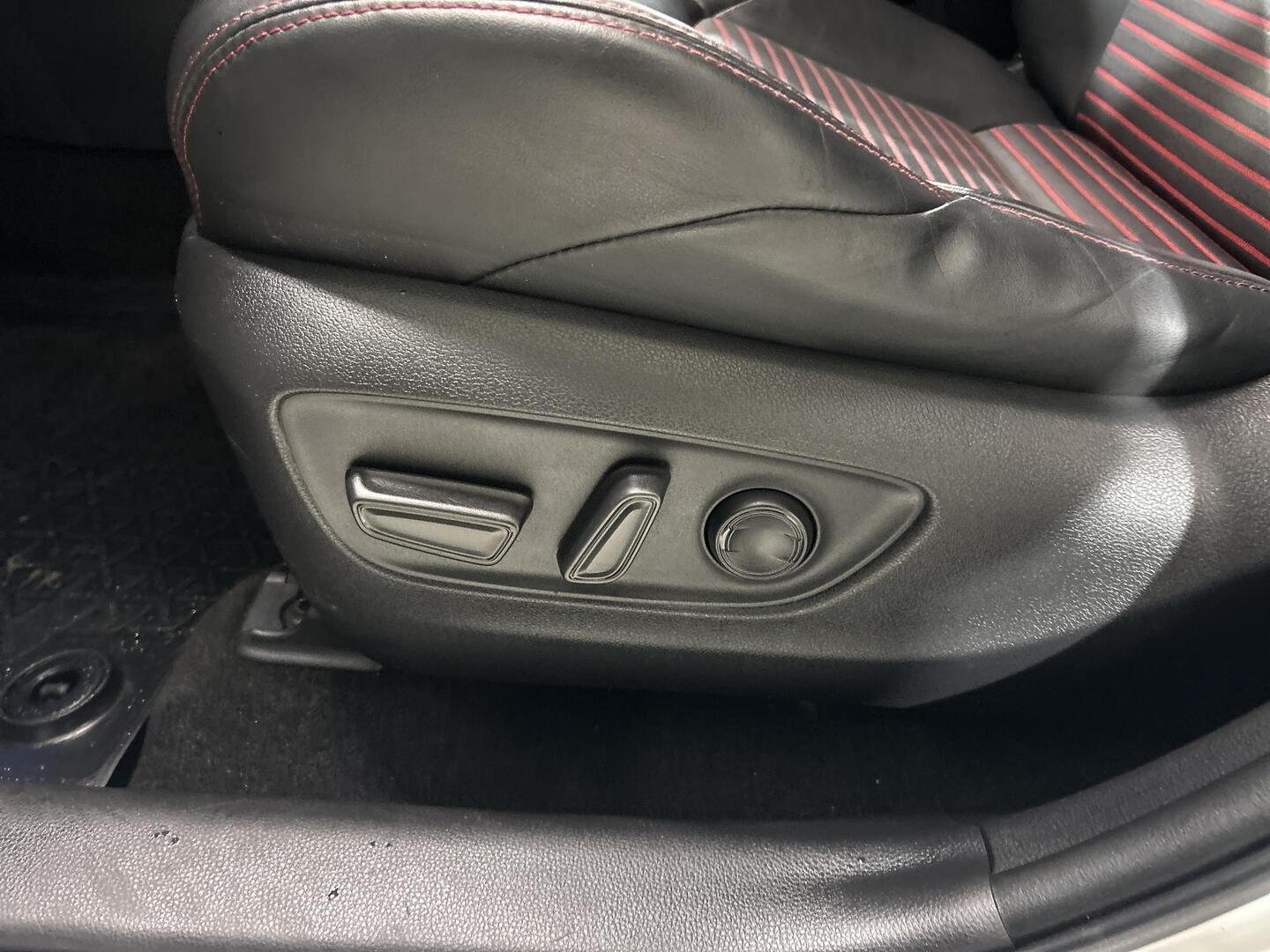 TOYOTA RAV4 PLUG-IN 2021