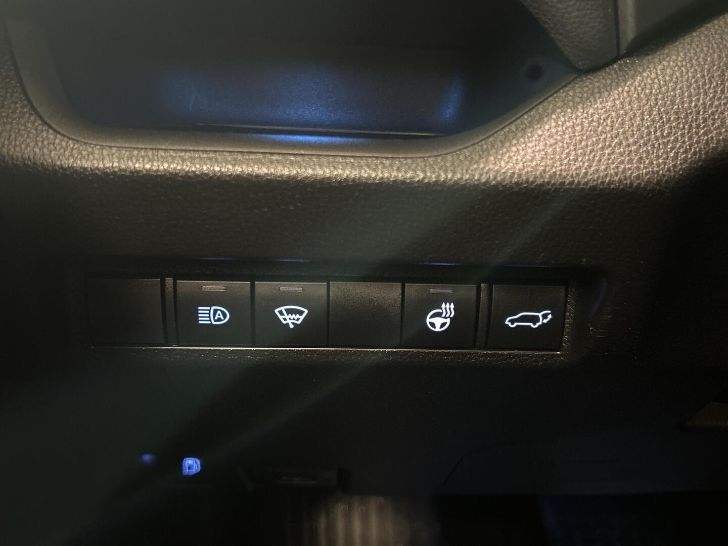 TOYOTA RAV4 PLUG-IN 2021