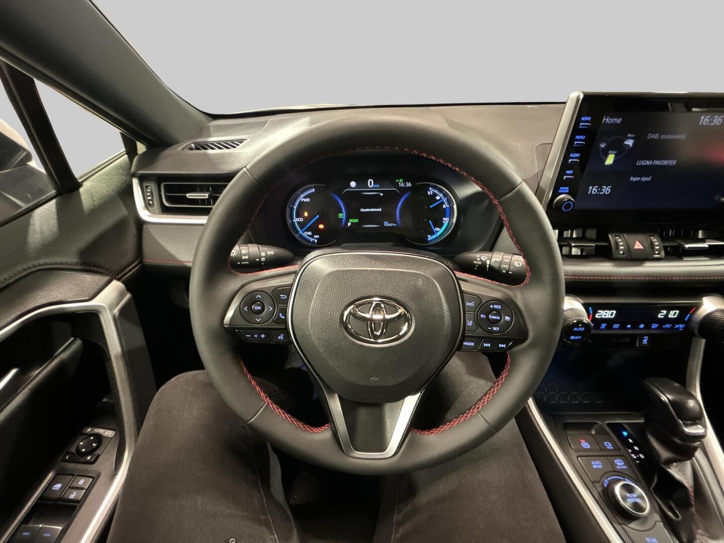 TOYOTA RAV4 PLUG-IN 2021