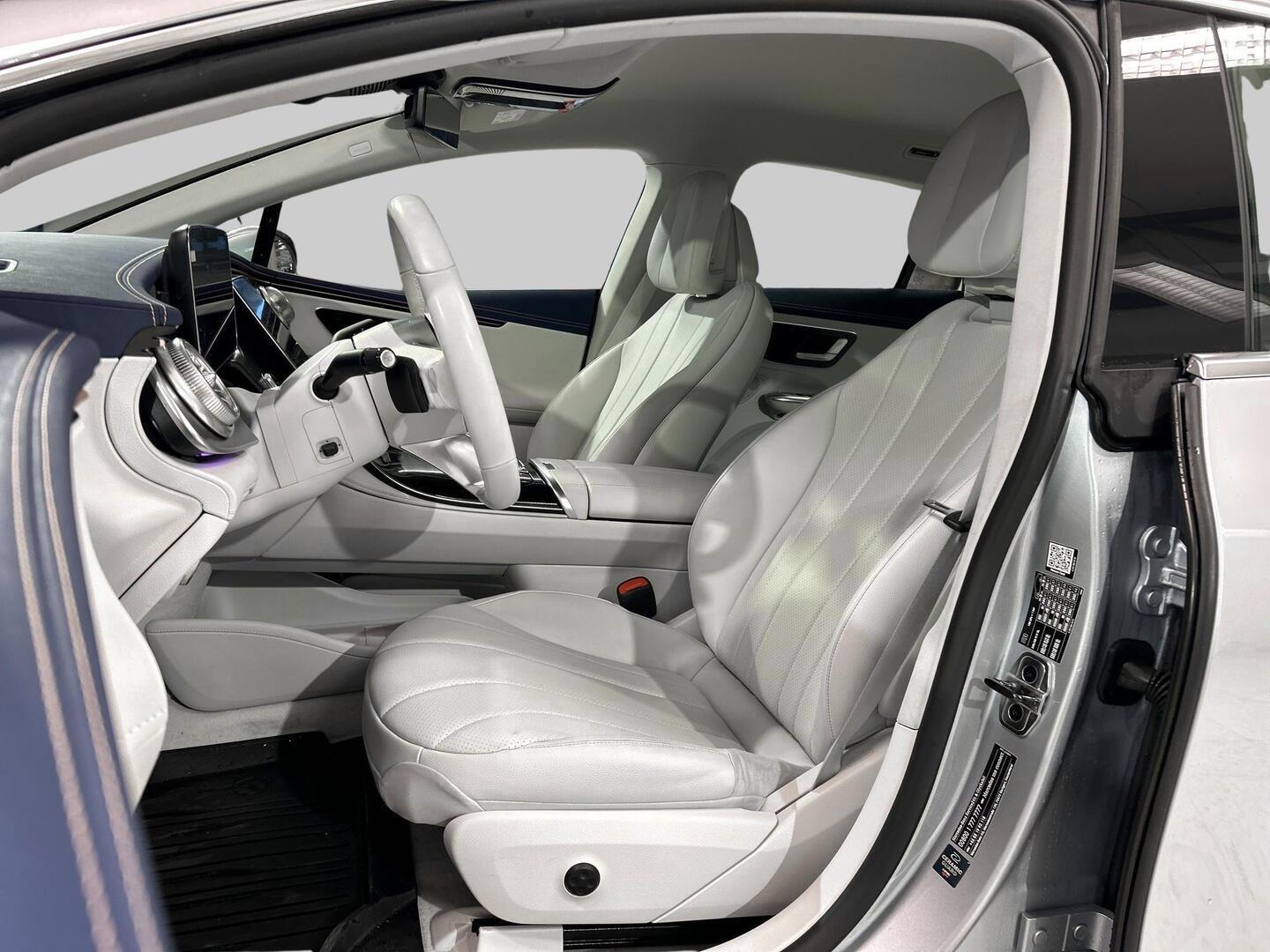 MERCEDES-BENZ EQE 2022