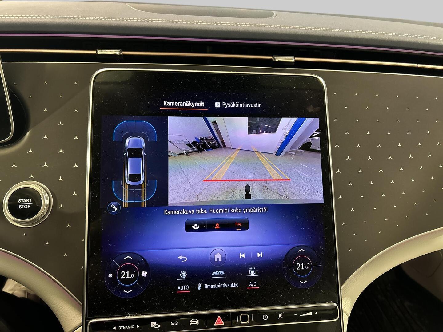 MERCEDES-BENZ EQE 2022