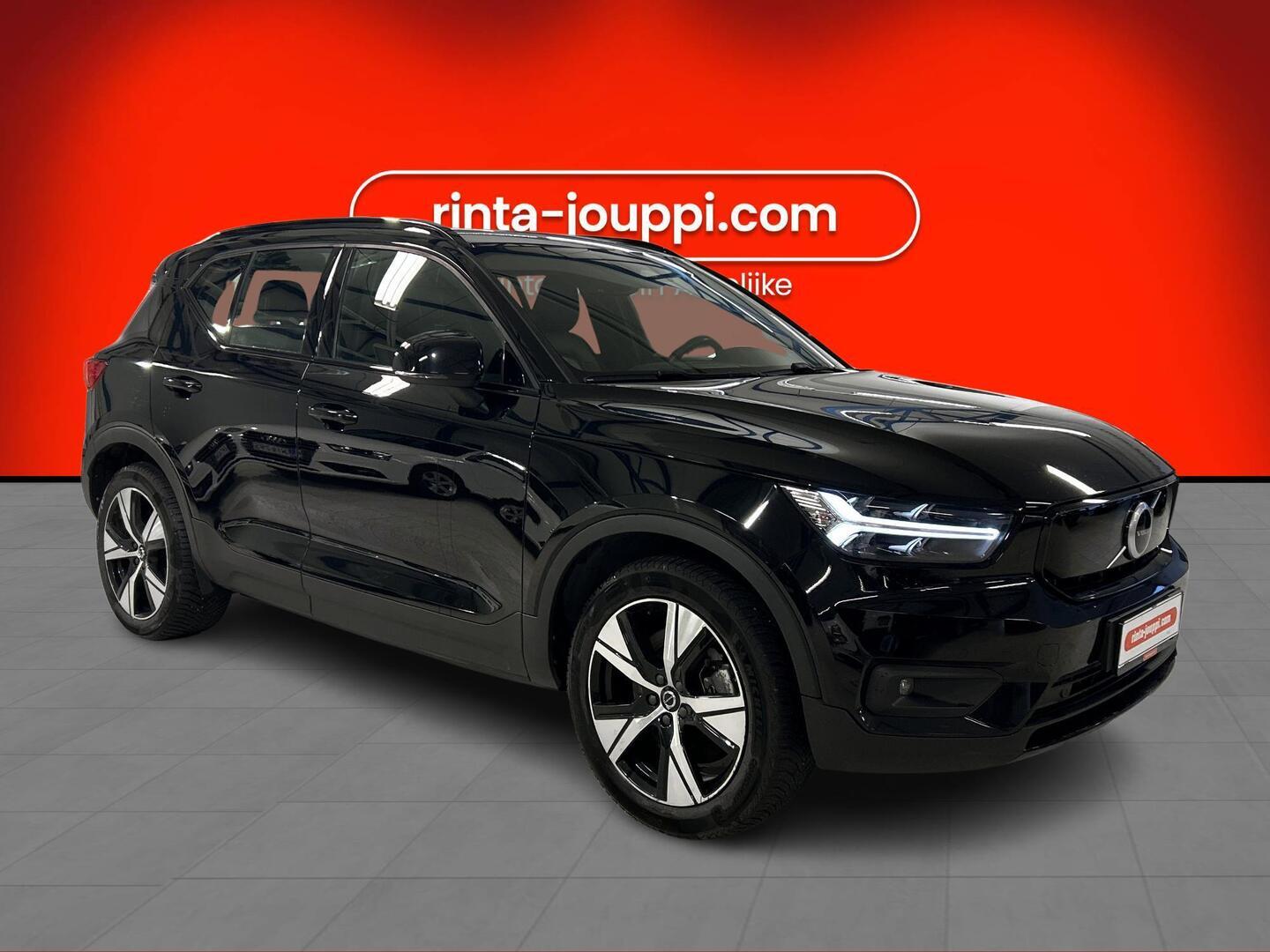 VOLVO XC40 2021