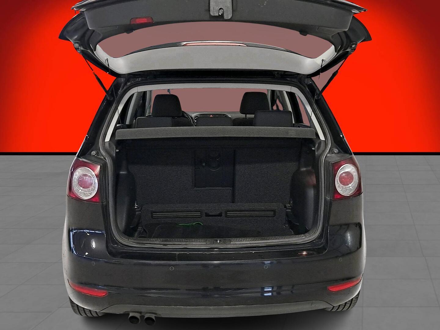 VOLKSWAGEN Golf Plus 2010