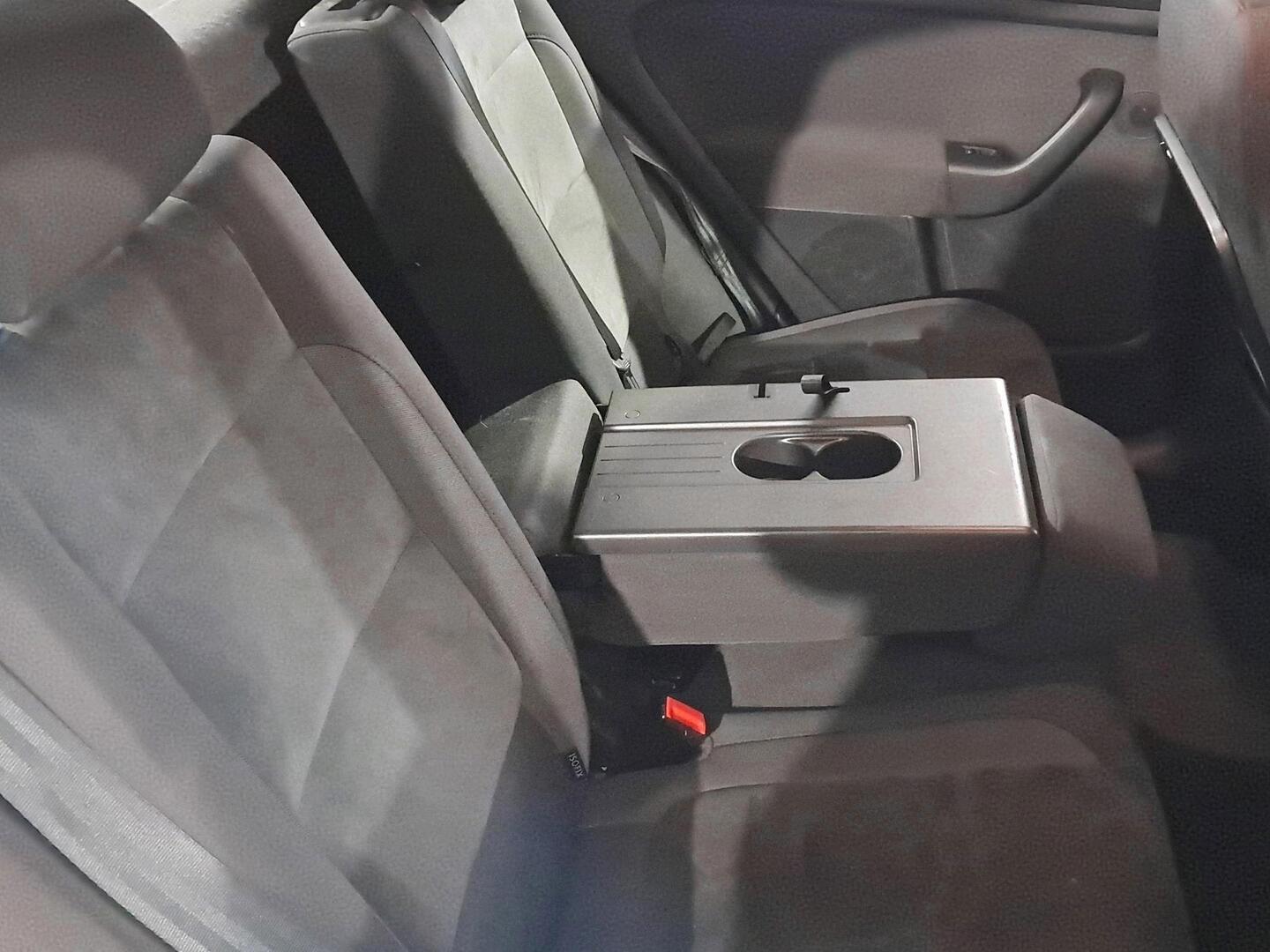 VOLKSWAGEN Golf Plus 2010