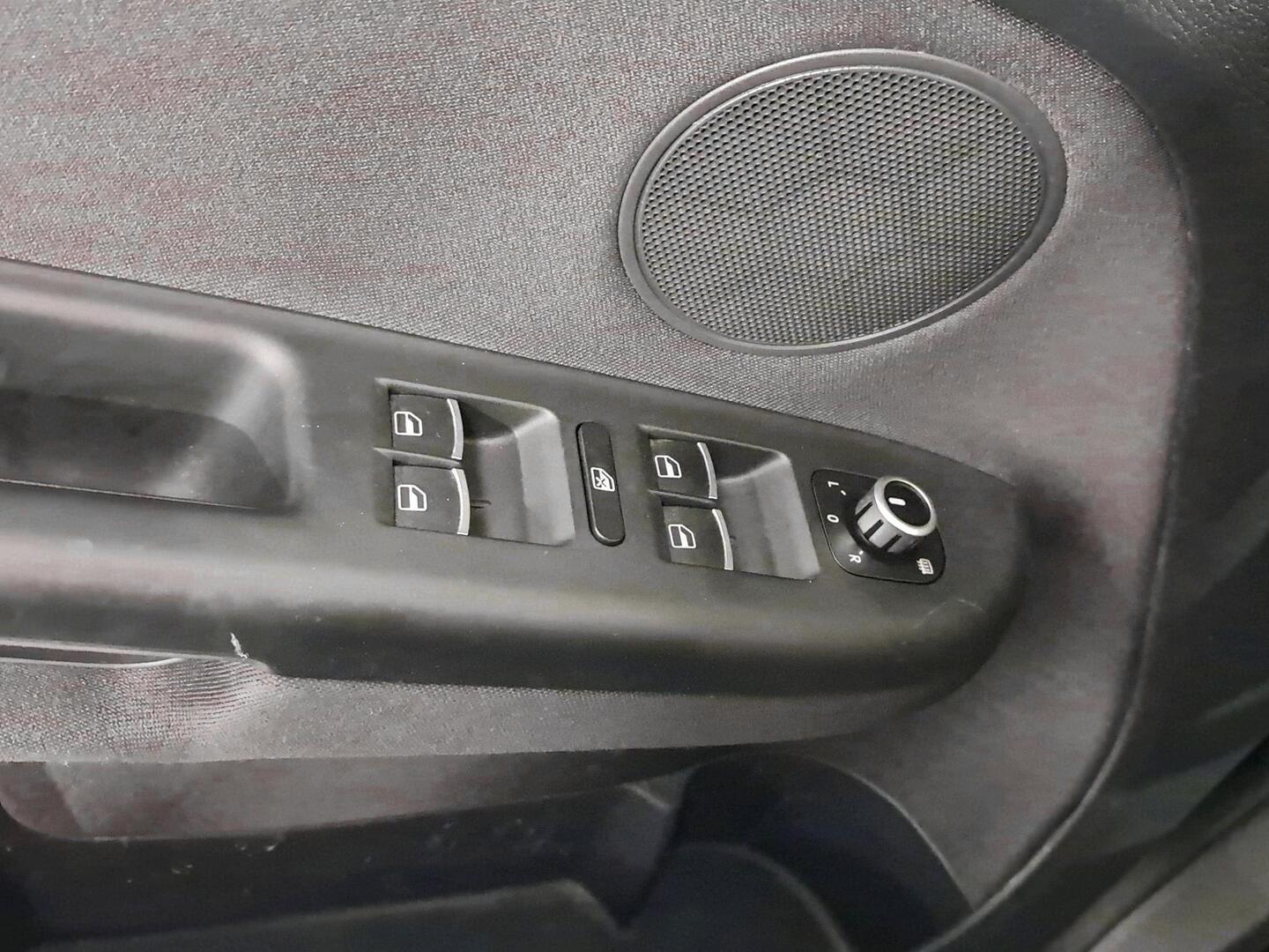 VOLKSWAGEN Golf Plus 2010