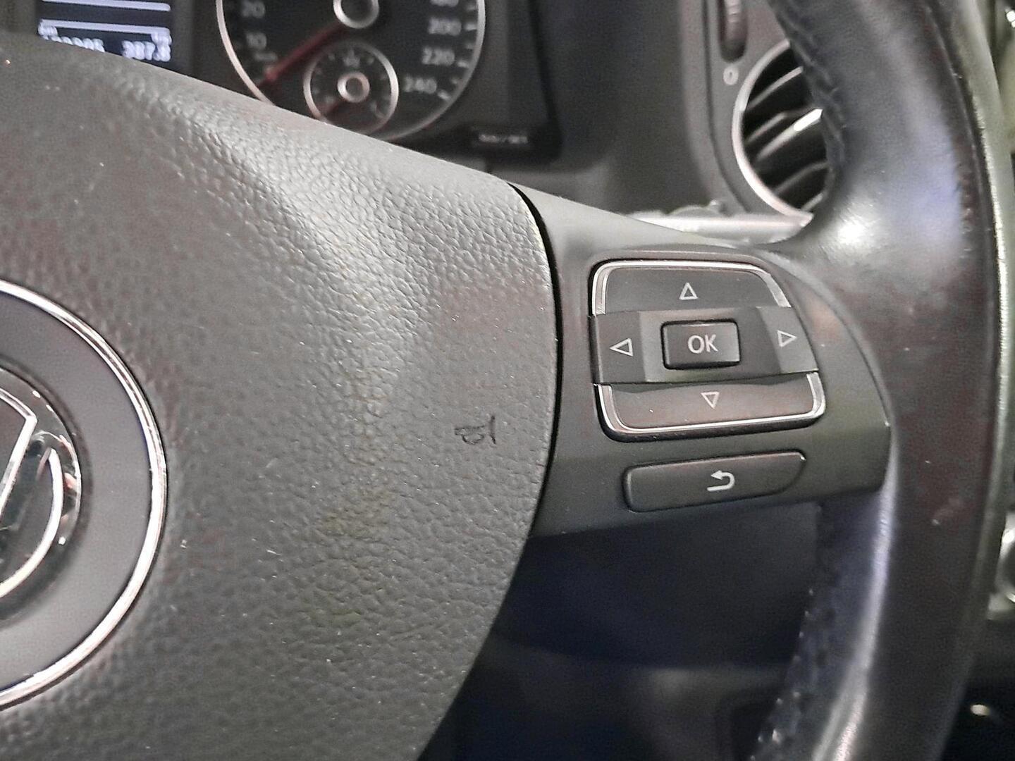 VOLKSWAGEN Golf Plus 2010